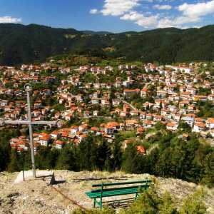 село Момчиловци гледки в Родопите